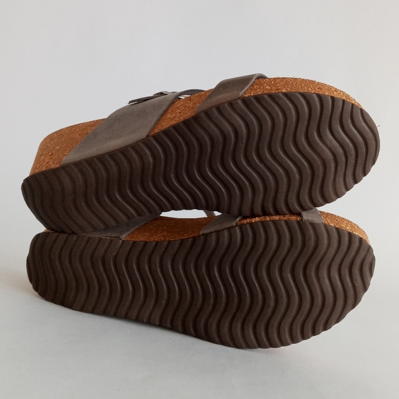 Bio Gold | Shoes | Bio Gold Made In Italy Leather Wedges Sandals | Poshmark